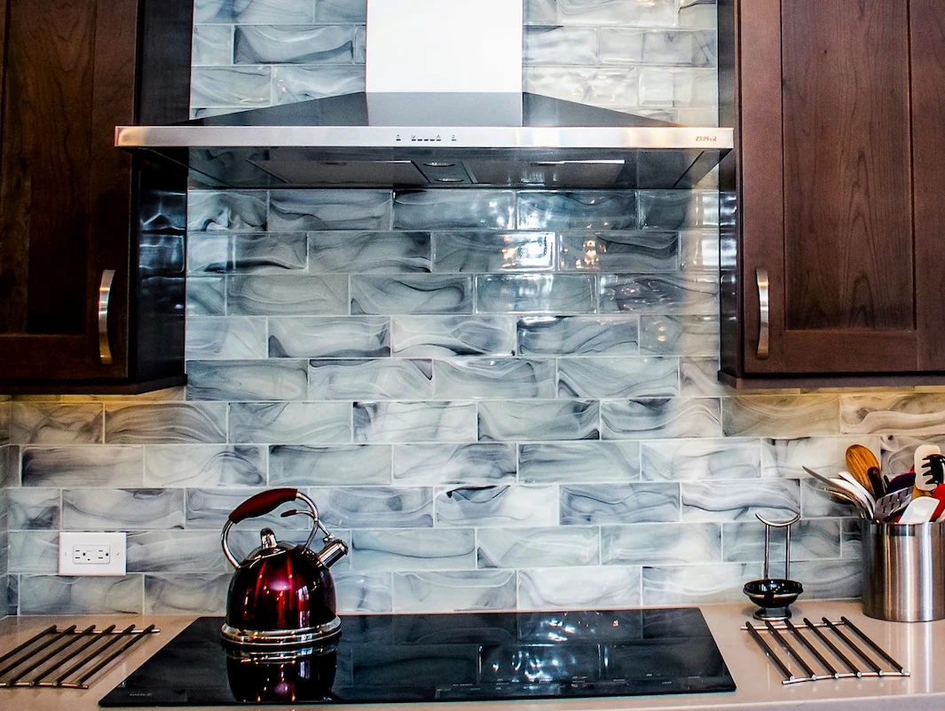 Countertops & Backsplash by Aladdin Carpet & floors
