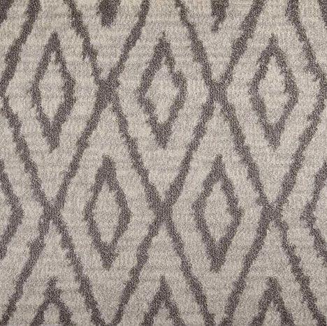 Nourison Diamond Striae Sterling 10x15 feet Polyester Carpet Remnant